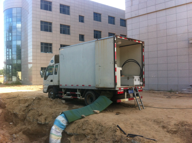 地源熱泵巖土熱響應(yīng)試驗(yàn)測(cè)試車(chē)